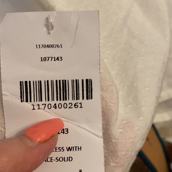 Hollister top NEW - Picture 5 of 11